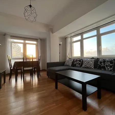 Primera Linea De Playa De Riazor