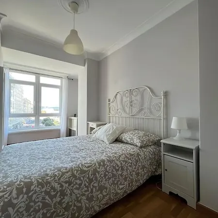 Primera Linea De Playa De Riazor Apartment A Coruna