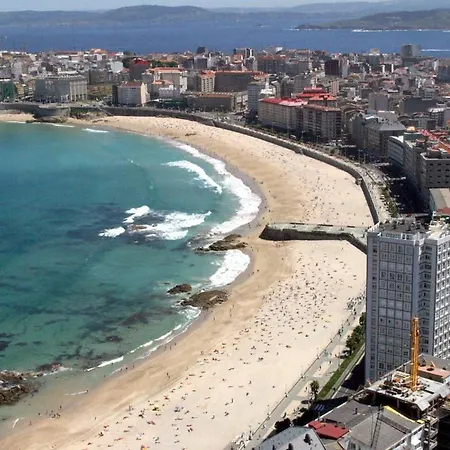 Apartamento Primera Linea De Playa De Riazor *