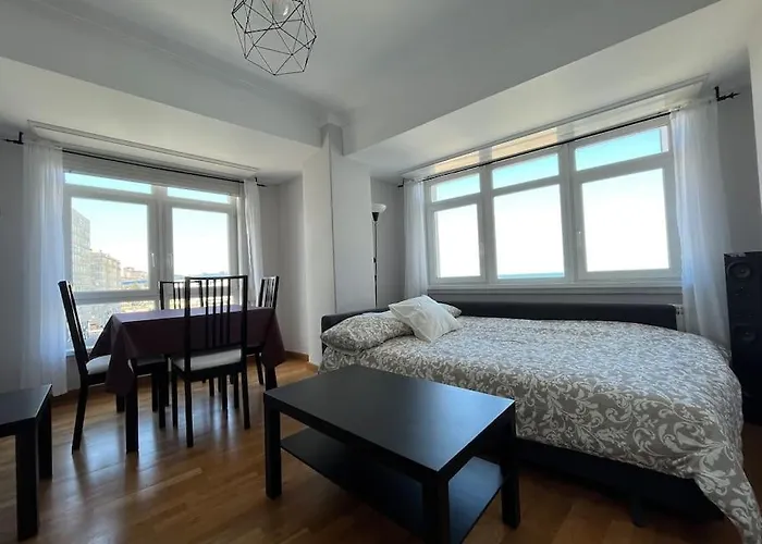 Primera Linea De Playa De Riazor * A Coruña